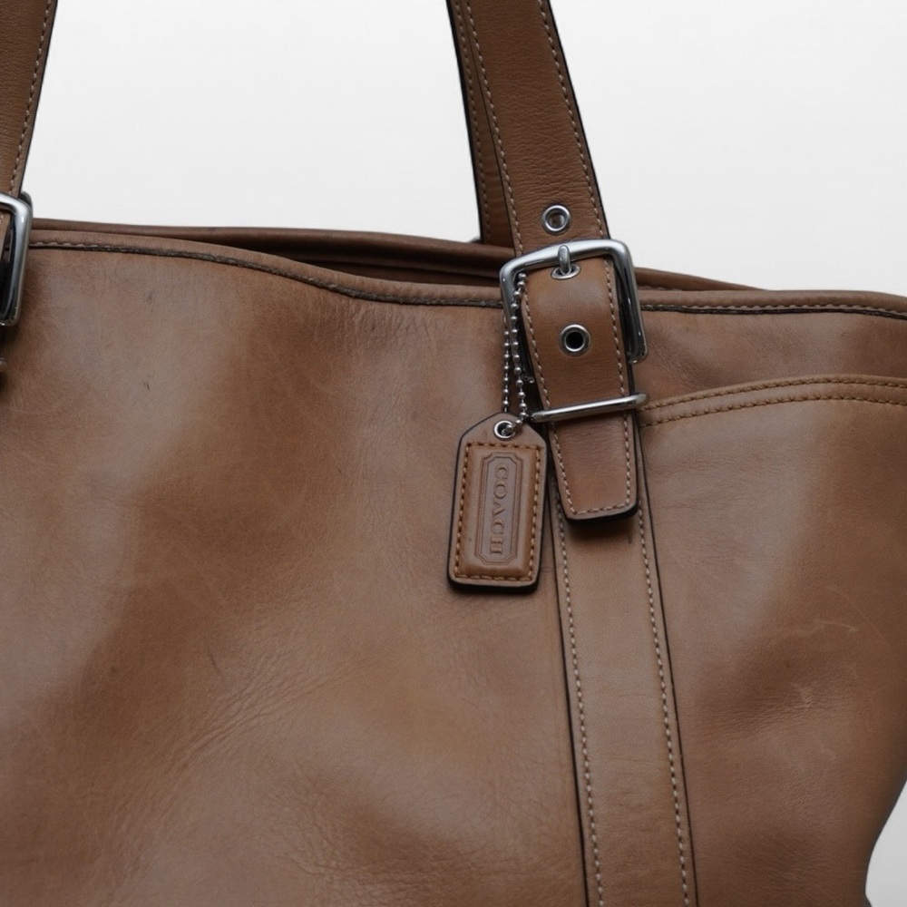 Vintage Coach Camel Leather Shoulder Bag - Picture 3 of 11